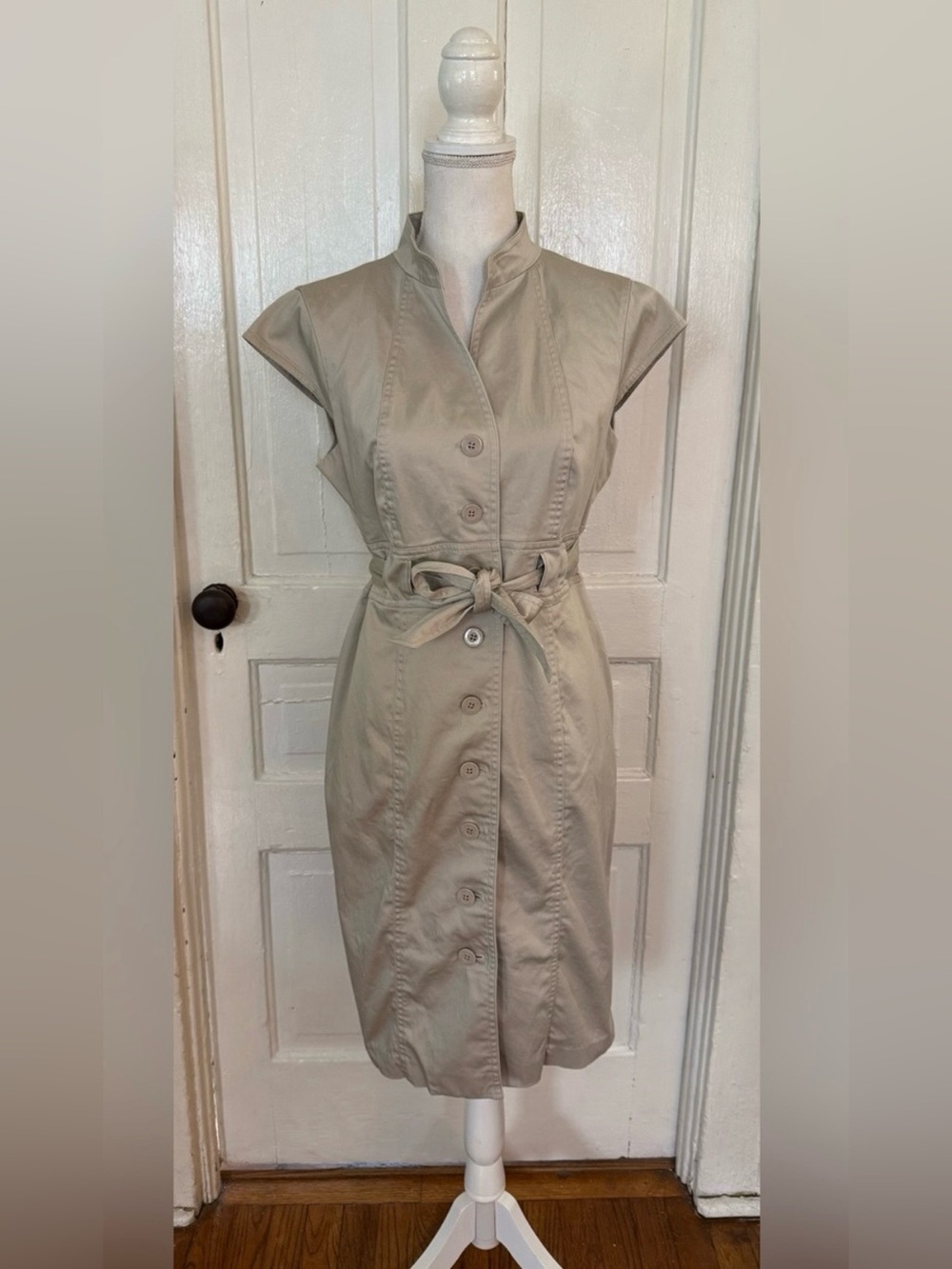 Calvin Klein Safari Sheath Midi Beige Belted Button Front Mock Neck Dress 12 - Picture 4 of 15